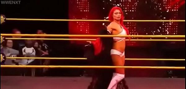  Eva Marie vs Asuka NXT.